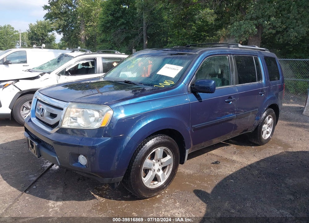 2010 HONDA PILOT EX VIN: 5FNYF4H48AB001075