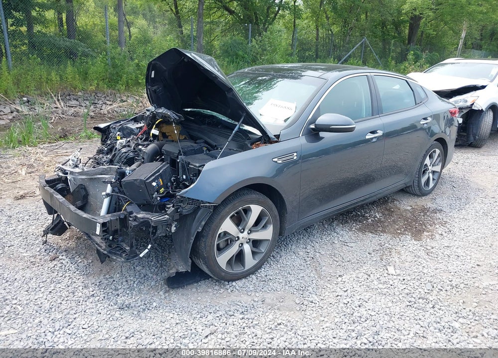 2020 KIA OPTIMA S VIN: 5XXGT4L30LG402820