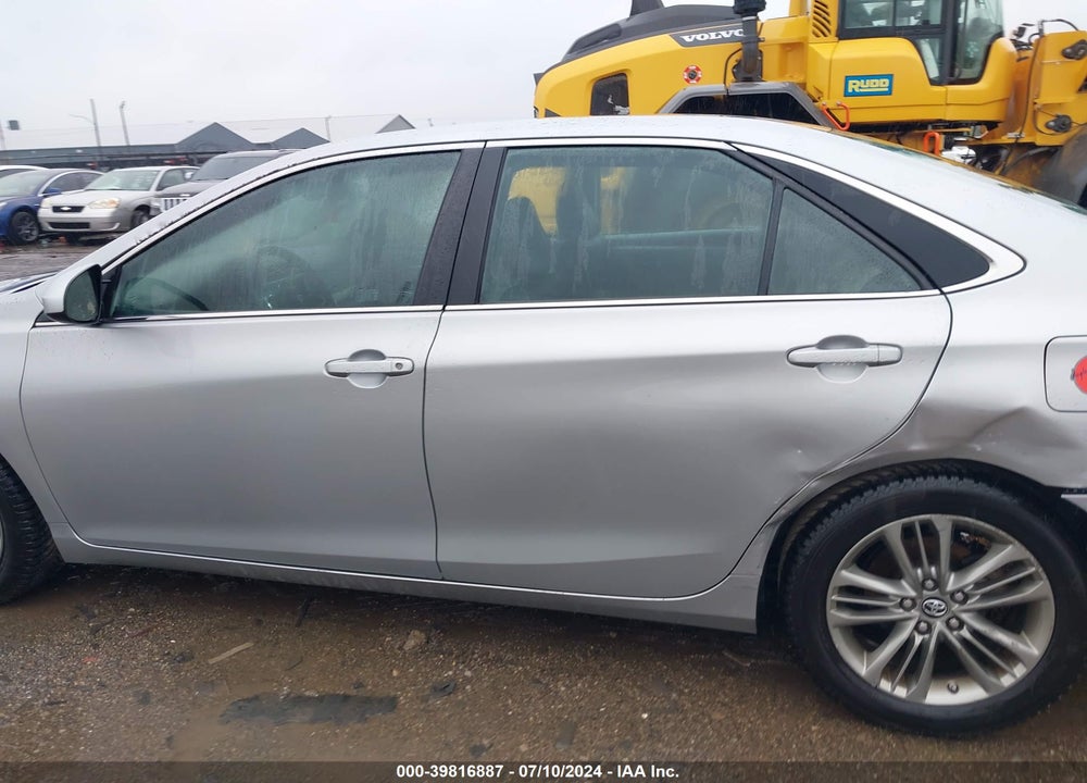 2017 TOYOTA CAMRY SE VIN: 4T1BF1FK1HU675779