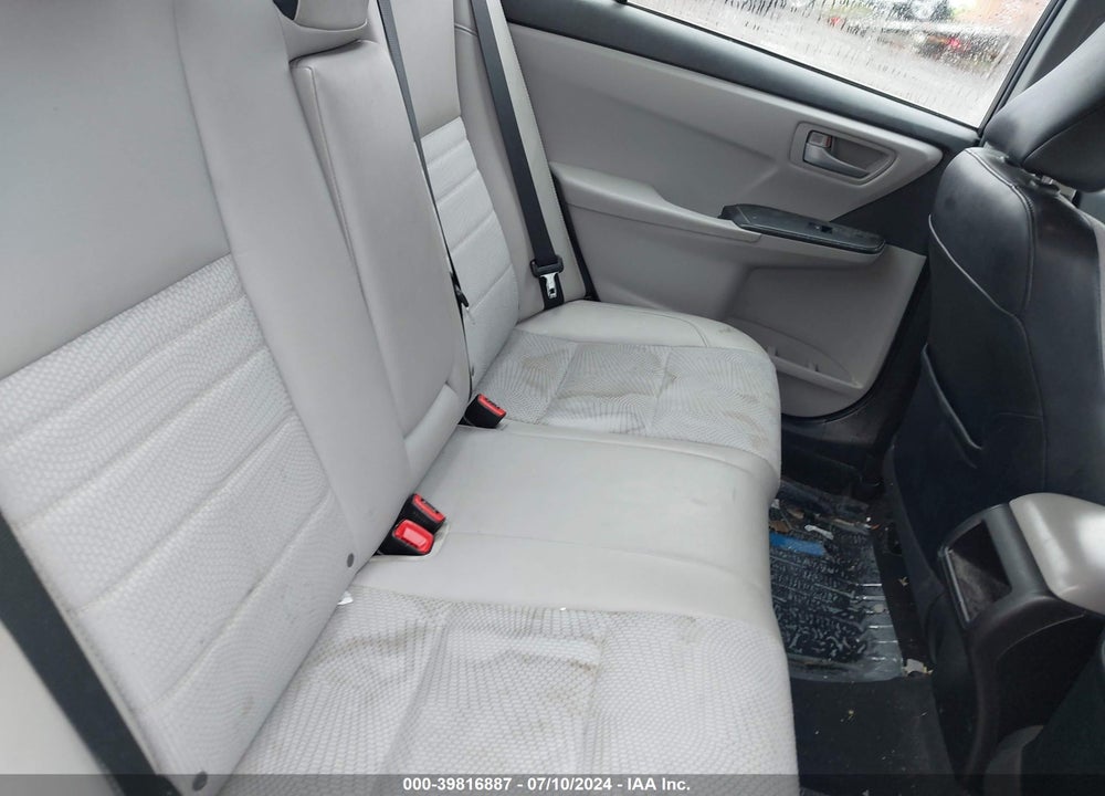 2017 TOYOTA CAMRY SE VIN: 4T1BF1FK1HU675779