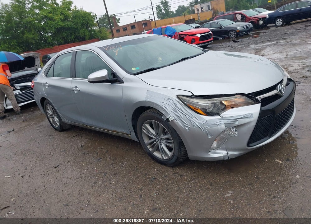 2017 TOYOTA CAMRY SE VIN: 4T1BF1FK1HU675779