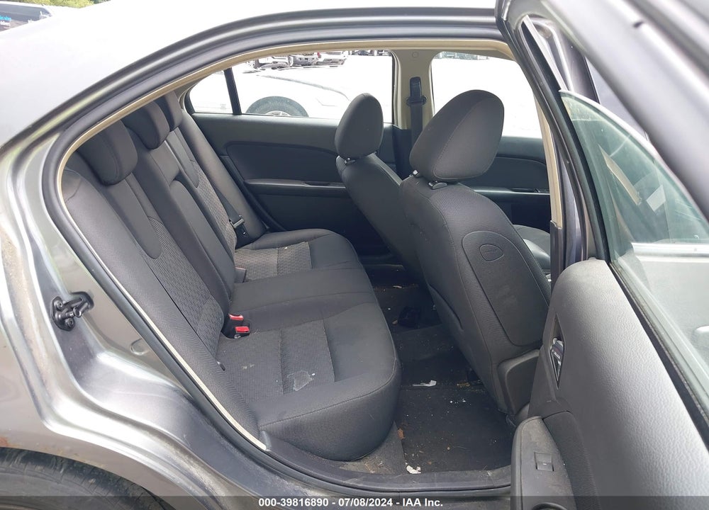 2010 FORD FUSION SE VIN: 3FAHP0HA2AR191570