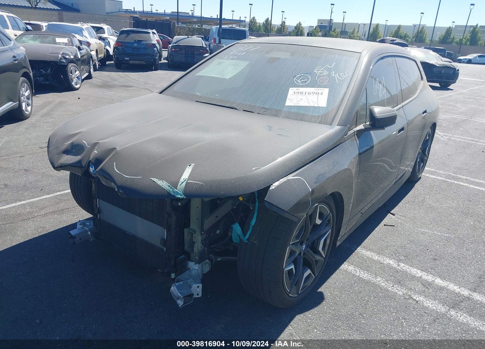 2022 BMW IX XDRIVE50 VIN: WB523CF05NCK44317