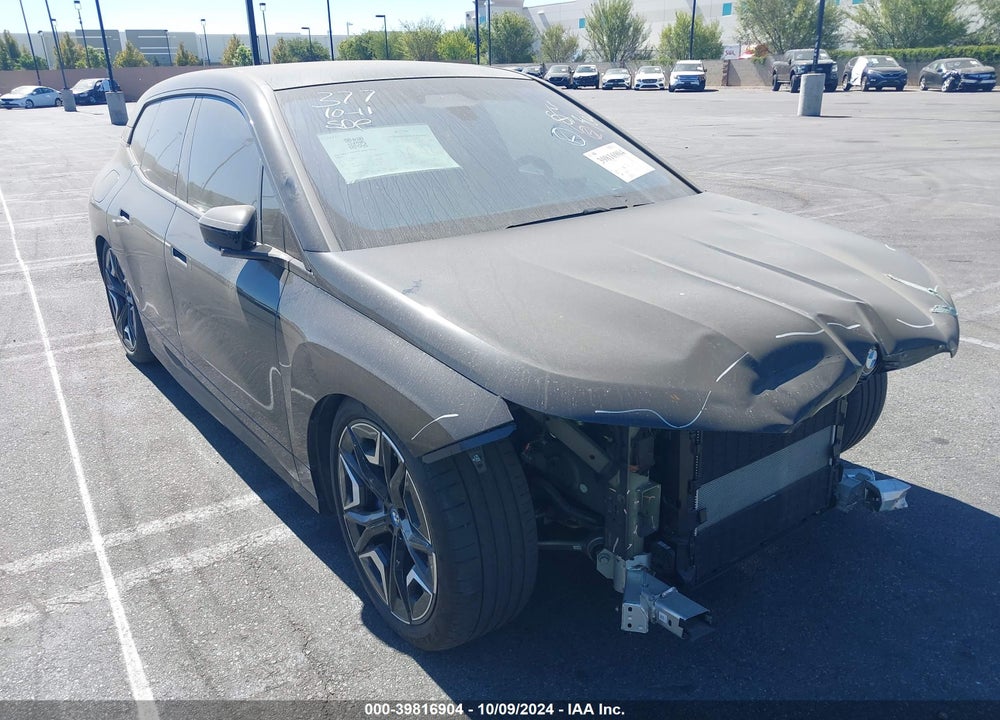 2022 BMW IX XDRIVE50 VIN: WB523CF05NCK44317