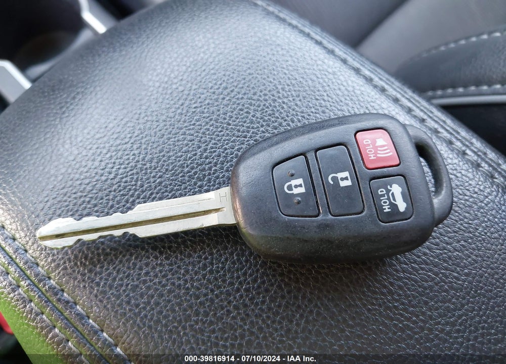 2015 TOYOTA COROLLA S PLUS VIN: 5YFBURHE9FP361002