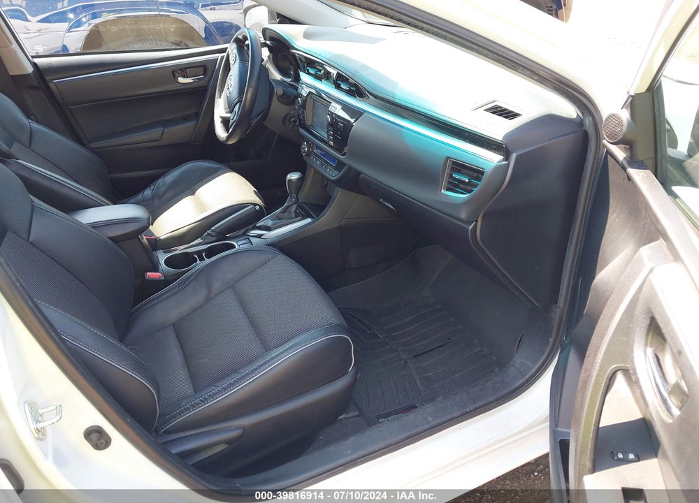 2015 TOYOTA COROLLA S PLUS VIN: 5YFBURHE9FP361002