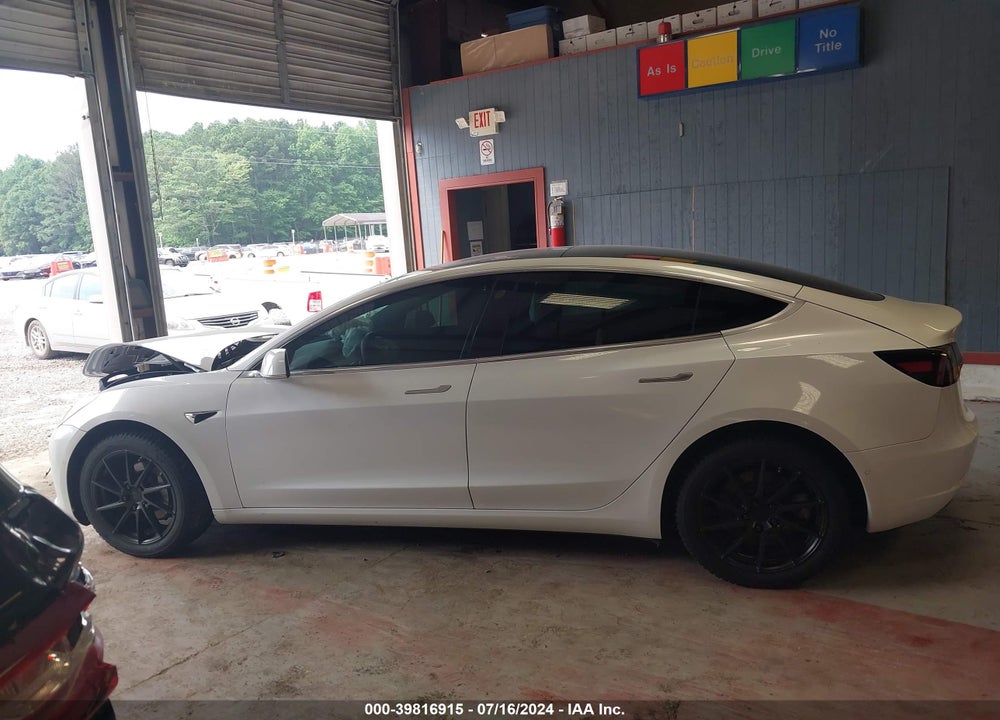 2020 TESLA MODEL 3 STANDARD RANGE PLUS REAR-WHEEL DRIVE/STANDARD RANGE REAR-WHEEL DRIVE VIN: 5YJ3E1EA2LF504318