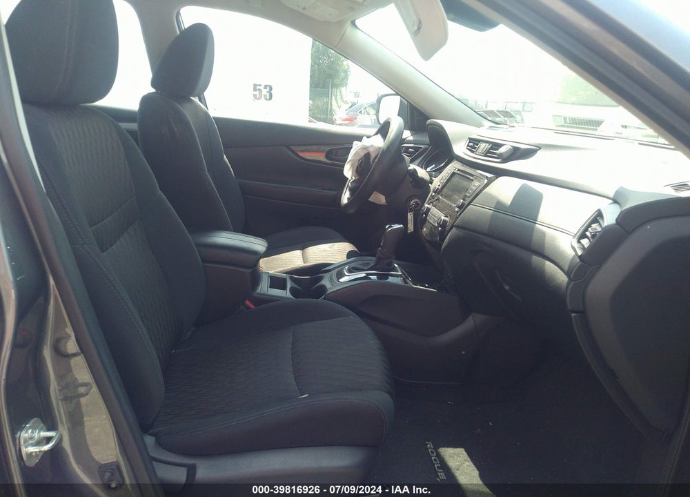 2019 NISSAN ROGUE S VIN: 5N1AT2MV4KC826201