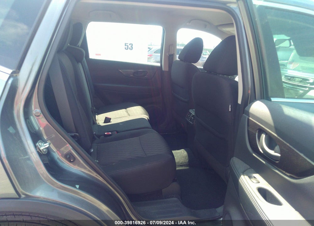 2019 NISSAN ROGUE S VIN: 5N1AT2MV4KC826201