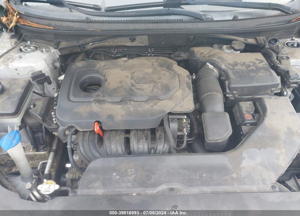 2015 HYUNDAI SONATA SE VIN: 5NPE24AF5FH207439