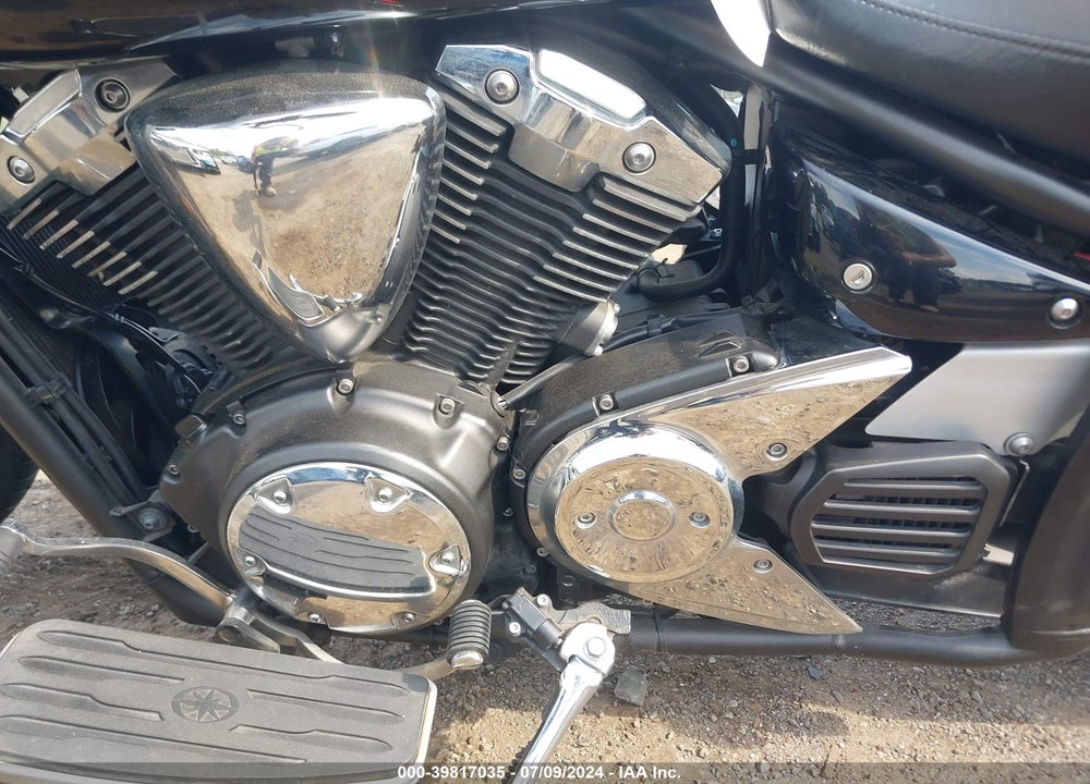 2009 YAMAHA XVS1300 A VIN: JYAVP24E59A009248