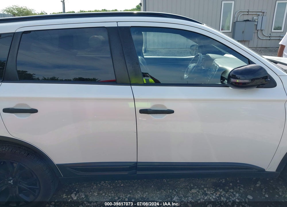 2019 MITSUBISHI OUTLANDER LE VIN: JA4AD3A34KZ025124