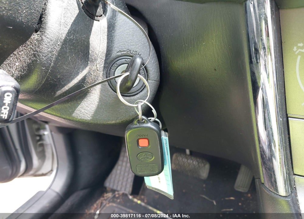 2006 TOYOTA MATRIX/XR VIN: 2T1KR30E26C587439