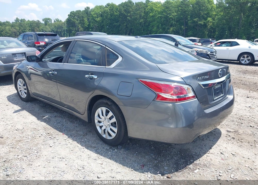2015 NISSAN ALTIMA VIN: 1N4AL3AP0FN895547