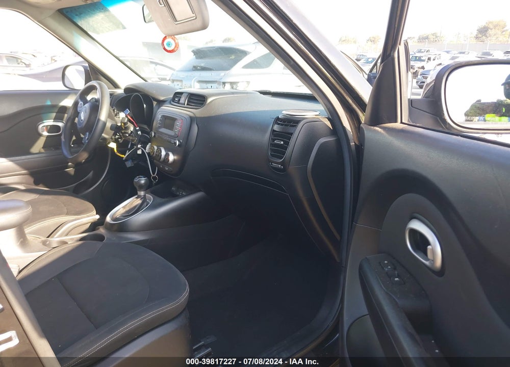 2014 KIA SOUL VIN: KNDJN2A23E7063285