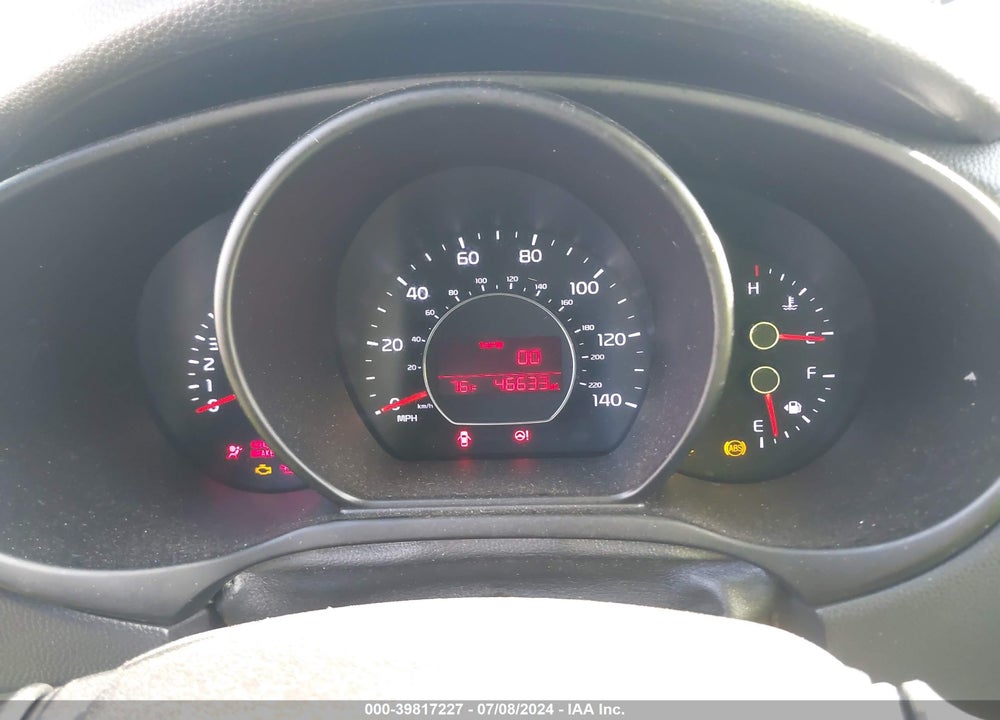 2014 KIA SOUL VIN: KNDJN2A23E7063285