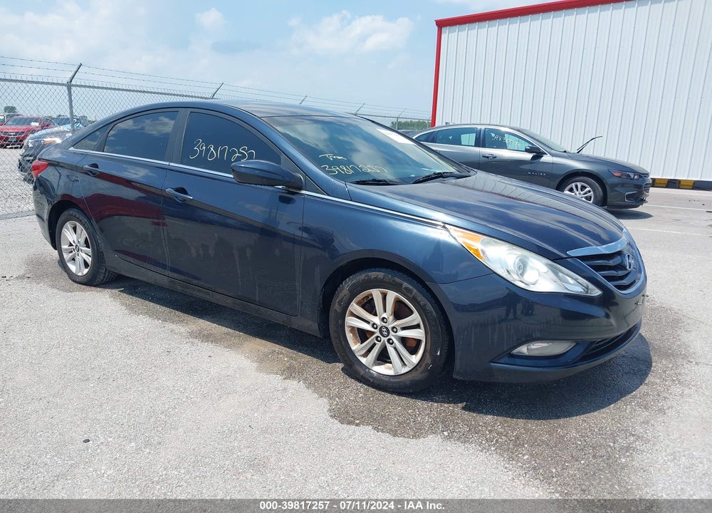2013 HYUNDAI SONATA GLS VIN: 5NPEB4AC9DH555408