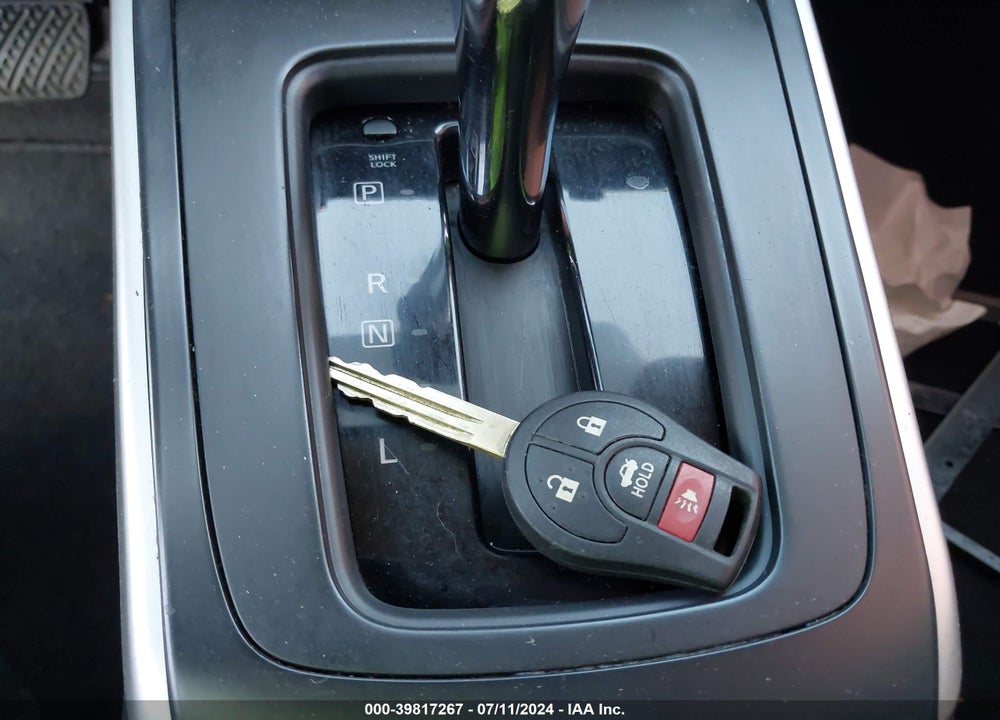 2016 NISSAN SENTRA S VIN: 3N1AB7AP0GY279553