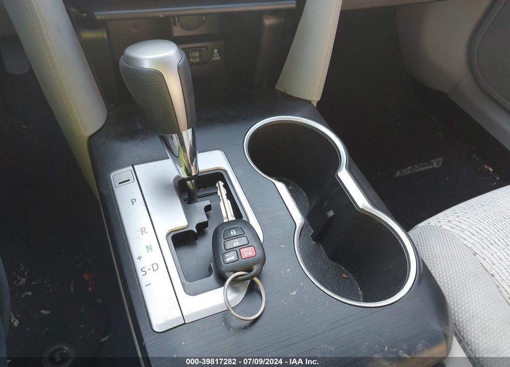 2012 TOYOTA CAMRY LE VIN: 4T4BF1FKXCR179748