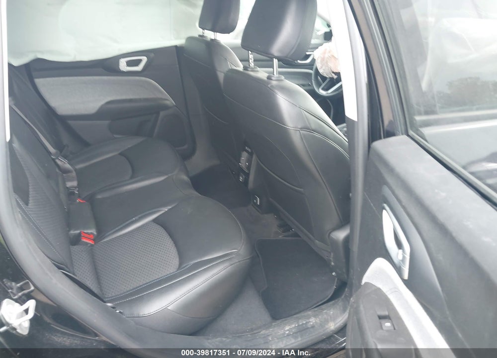 2022 JEEP COMPASS LATITUDE FWD VIN: 3C4NJCBB7NT217963
