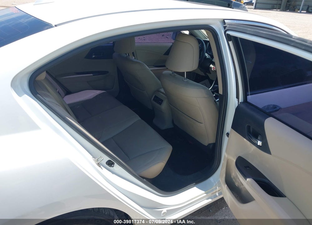 2017 HONDA ACCORD EX-L V6 VIN: 1HGCR3F83HA020199