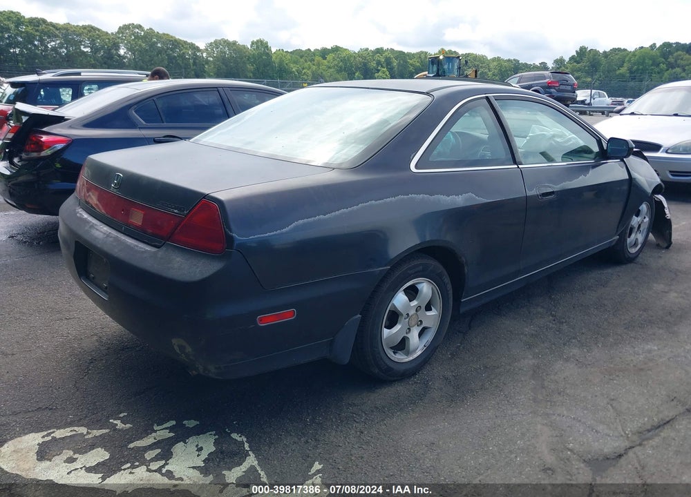 2001 HONDA ACCORD 2.3 EX VIN: 1HGCG32521A016328