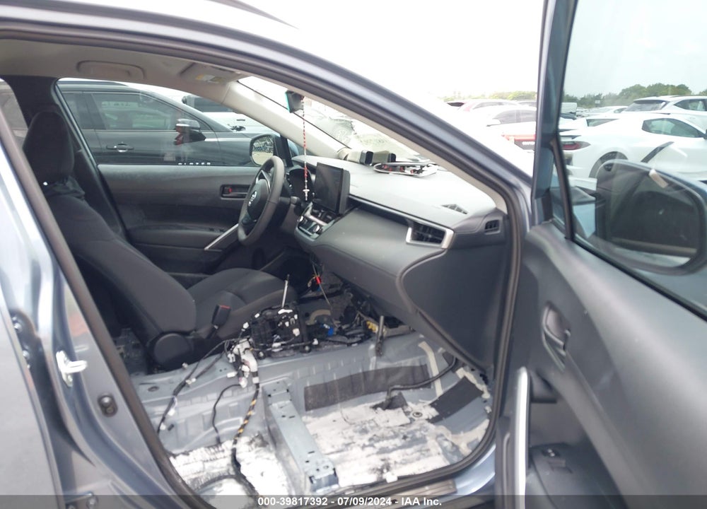 2024 TOYOTA COROLLA CROSS LE VIN: 7MUCAABG8RV095806