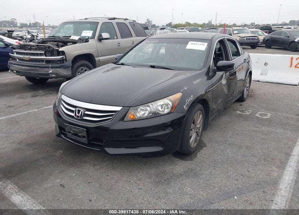 2012 HONDA ACCORD 2.4 EX-L VIN: 1HGCP2F82CA088146