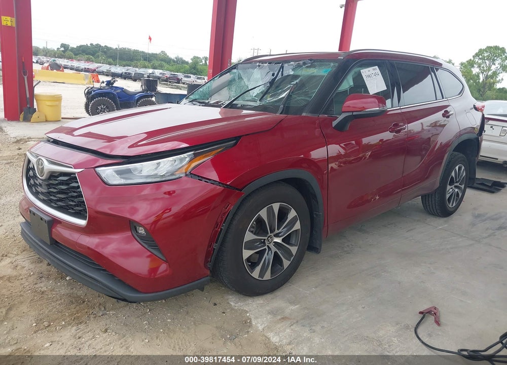 2020 TOYOTA HIGHLANDER XLE VIN: 5TDHZRBH6LS015782