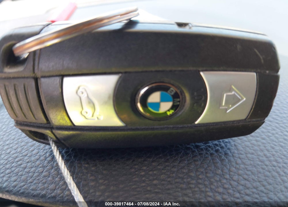 2013 BMW 328I VIN: WBAKE5C5XDJ107018