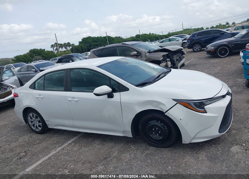 2021 TOYOTA COROLLA LE VIN: 5YFEPMAE3MP228315