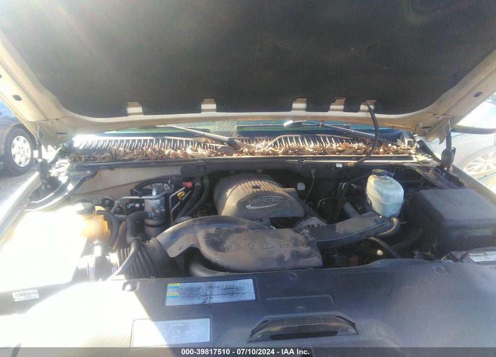 2005 CHEVROLET SUBURBAN 1500 LT VIN: 1GNEC16Z15R134597
