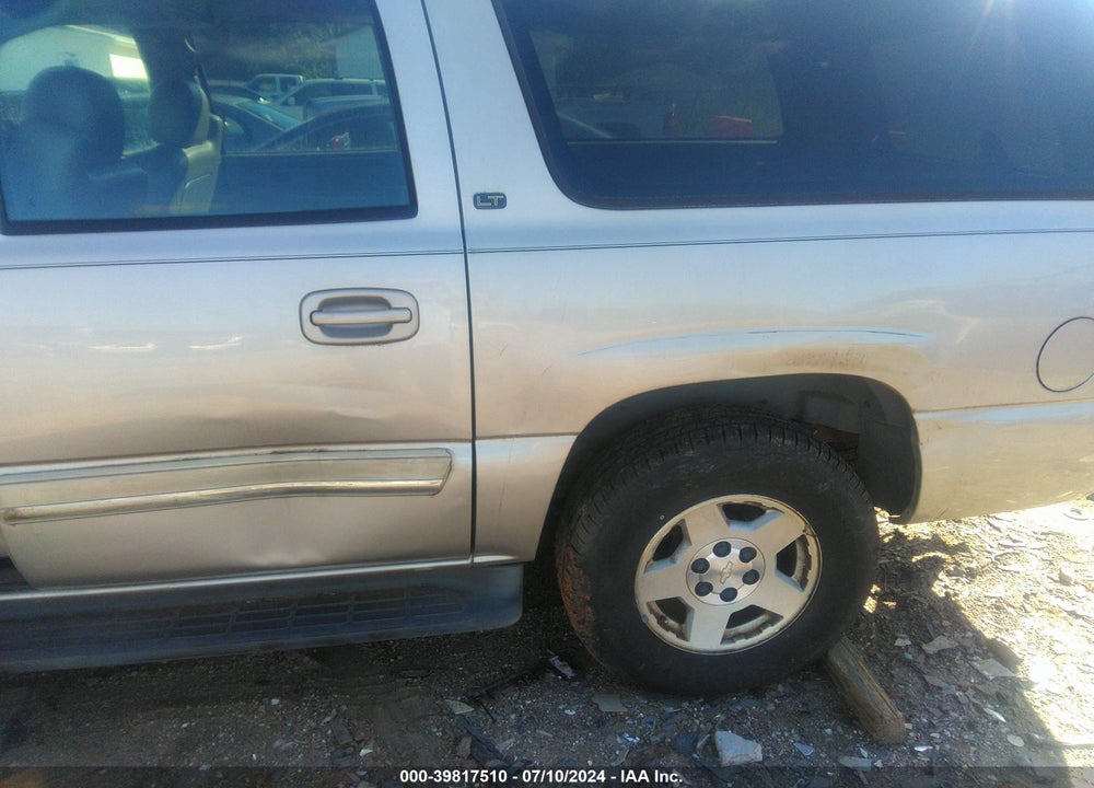 2005 CHEVROLET SUBURBAN 1500 LT VIN: 1GNEC16Z15R134597