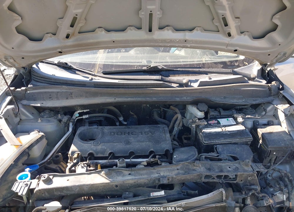 2010 HYUNDAI TUCSON GLS VIN: KM8JUCAC0AU042273