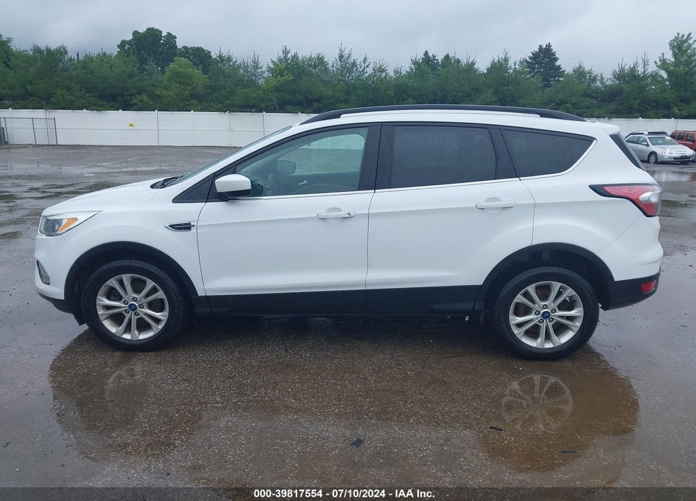 2018 FORD ESCAPE SE VIN: 1FMCU9GD6JUA74804