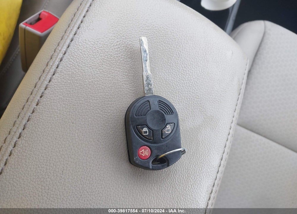 2018 FORD ESCAPE SE VIN: 1FMCU9GD6JUA74804
