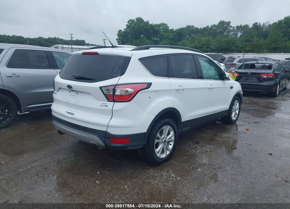 2018 FORD ESCAPE SE VIN: 1FMCU9GD6JUA74804
