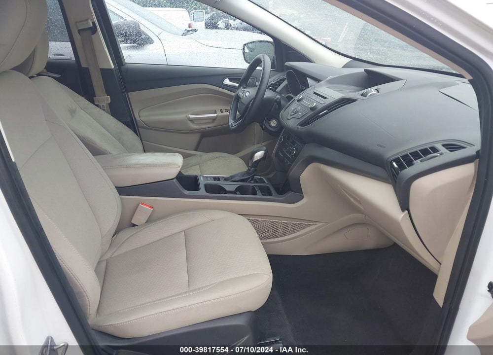 2018 FORD ESCAPE SE VIN: 1FMCU9GD6JUA74804