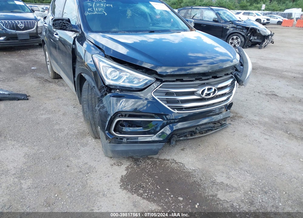 2017 HYUNDAI SANTA FE SPORT 2.4L VIN: 5NMZUDLB7HH038854