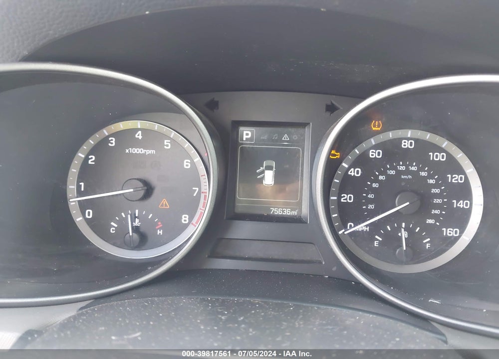 2017 HYUNDAI SANTA FE SPORT 2.4L VIN: 5NMZUDLB7HH038854