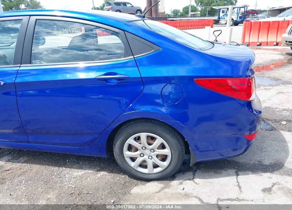 2013 HYUNDAI ACCENT GLS VIN: KMHCT4AE8DU560333