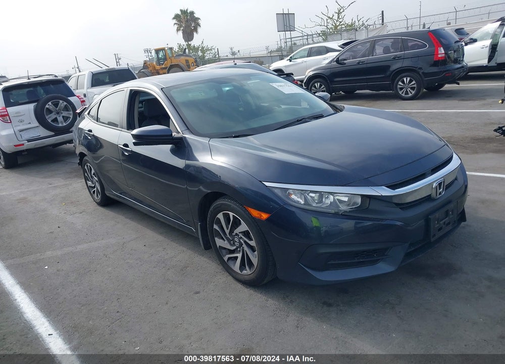 2018 HONDA CIVIC EX VIN: 2HGFC2F78JH600426