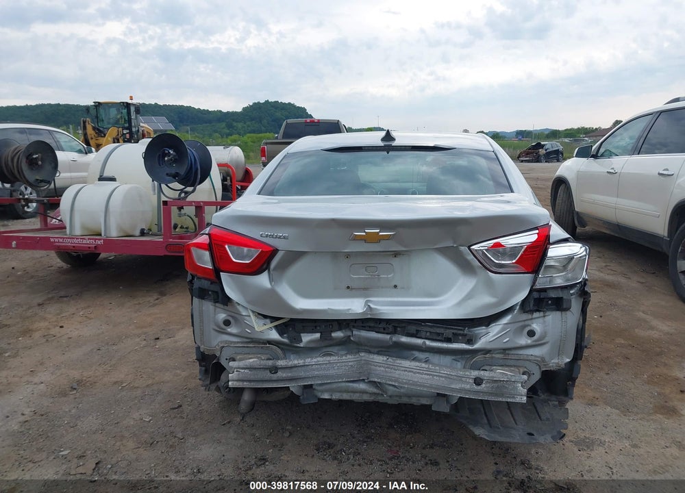 2018 CHEVROLET CRUZE LS AUTO VIN: 1G1BC5SM1J7125930