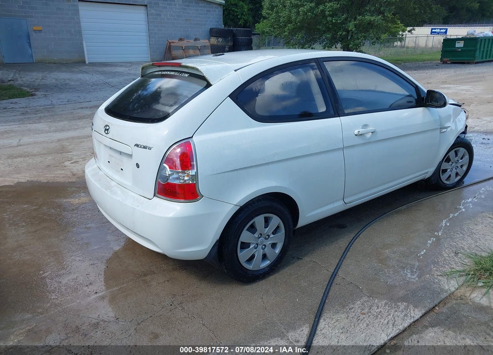 2008 HYUNDAI ACCENT GS VIN: KMHCM36C78U086928