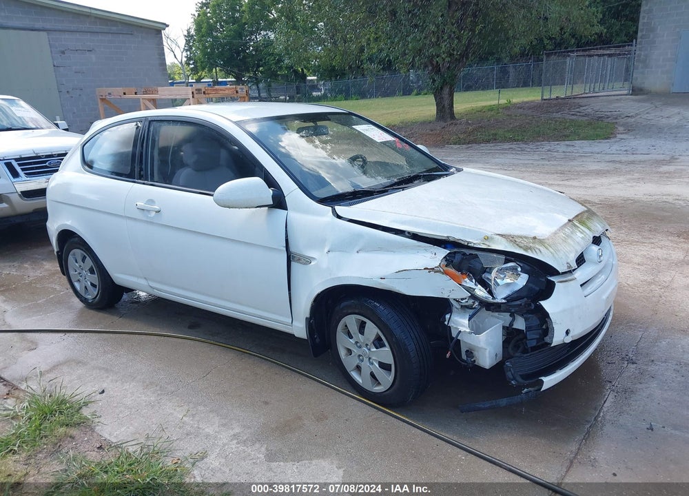 2008 HYUNDAI ACCENT GS VIN: KMHCM36C78U086928