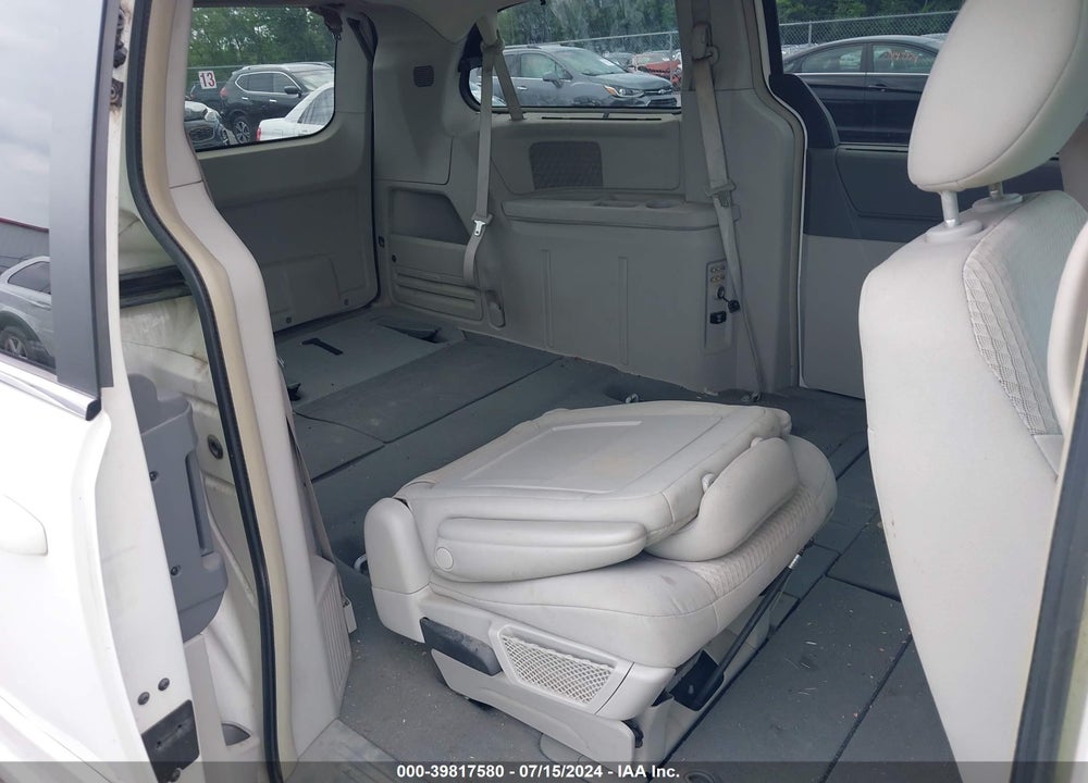 2008 CHRYSLER TOWN & COUNTRY TOURING VIN: 2A8HR54PX8R700566
