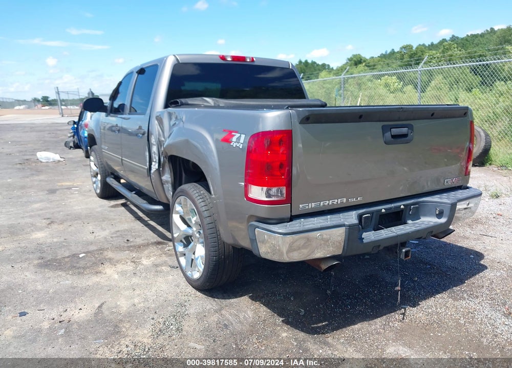 2007 GMC SIERRA 1500 SLE1 VIN: 3GTEK13MX7G552857