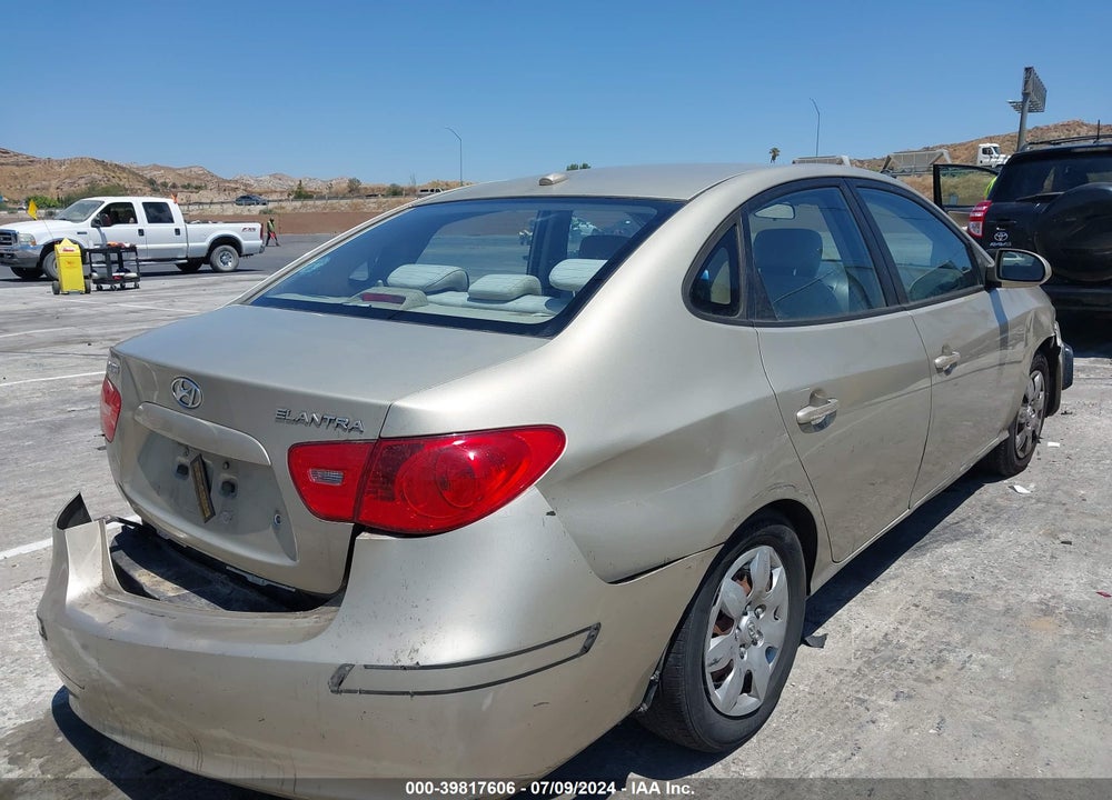 2008 HYUNDAI ELANTRA GLS/SE VIN: KMHDU46D38U330092