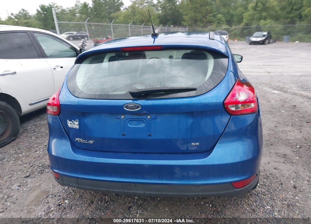 2018 FORD FOCUS SE VIN: 1FADP3K27JL315980