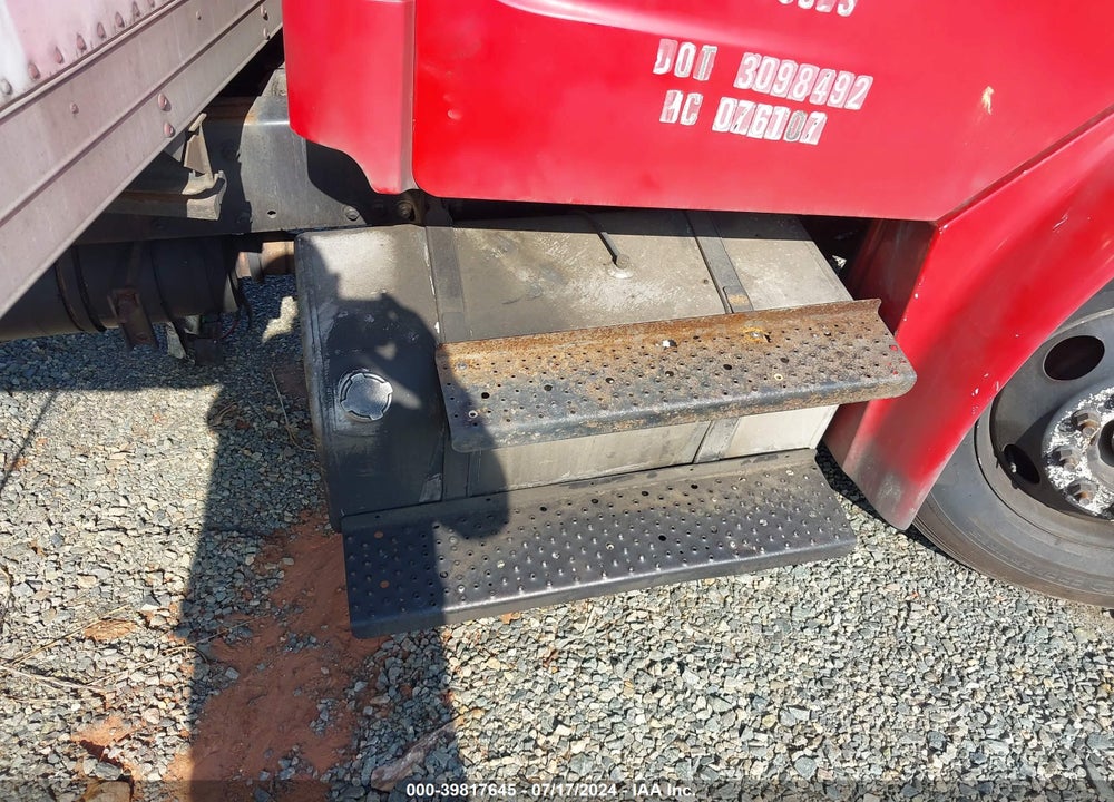 2014 FREIGHTLINER M2 106 MEDIUM DUTY VIN: 1FVACWDT5EHFT1651